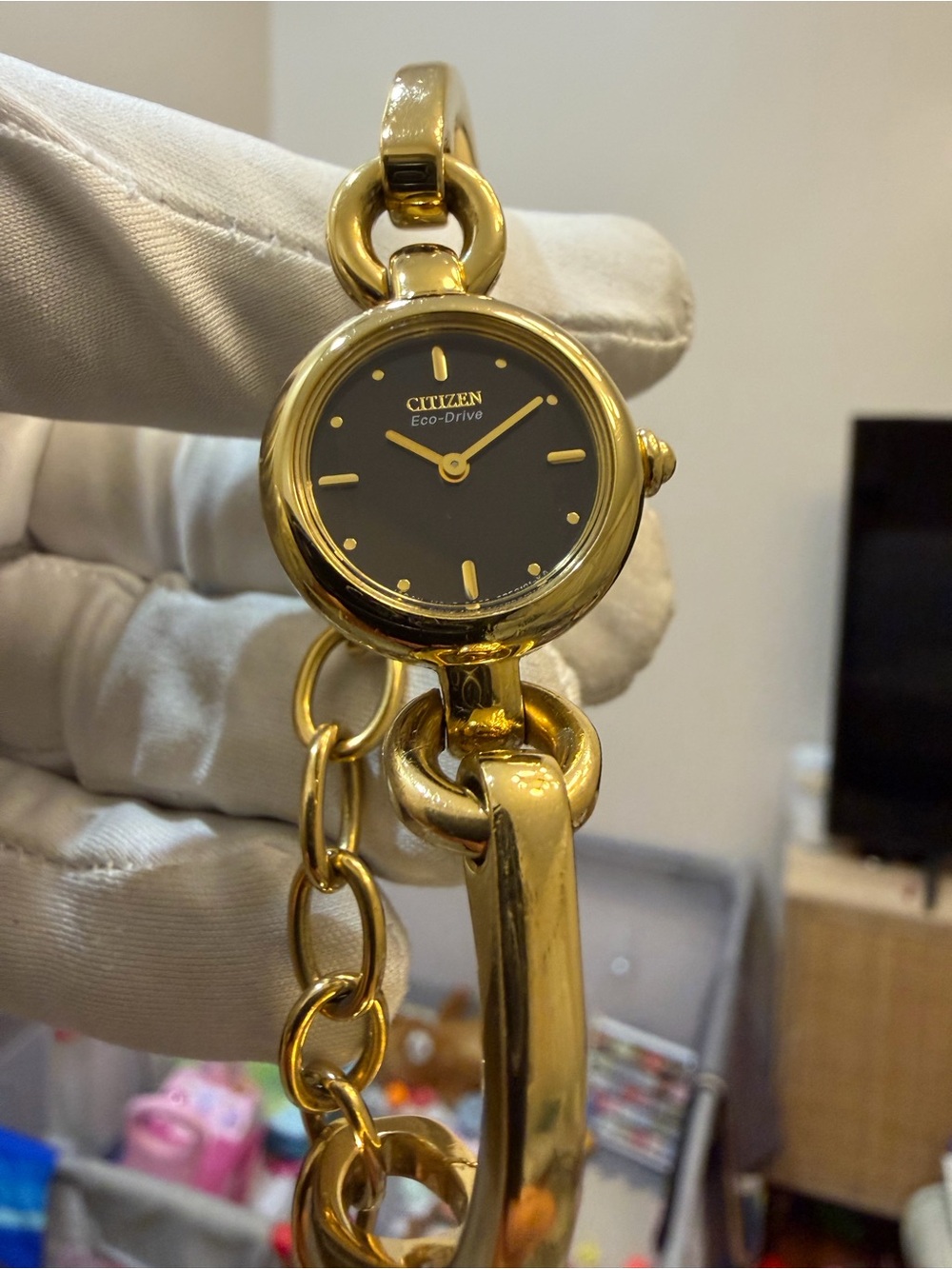 Vintage Citizen Eco-Drive Ladies Bangle Charm Watch Gold Tone Black Dial B023 - Picture 4 of 15